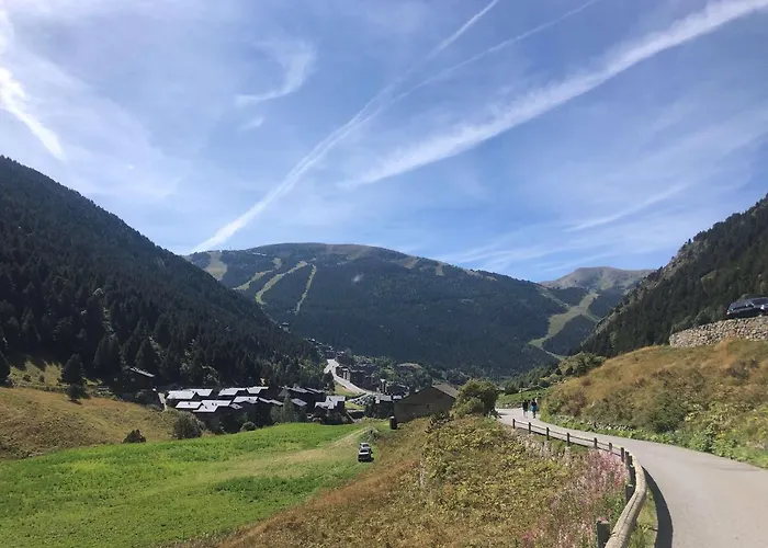 Casita De Madera A Peu Del Riu Incles - Sol Y Nieve - Parking Incluido